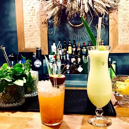 White And Grey Apartment *