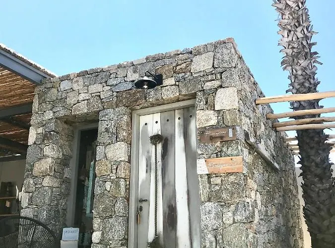 White And Grey Apartman Mykonos Town